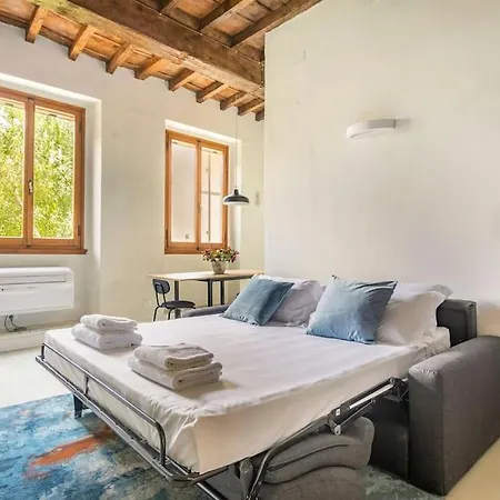 Modern Loft 1 Min To Basilica Of Santa Croce Apartment